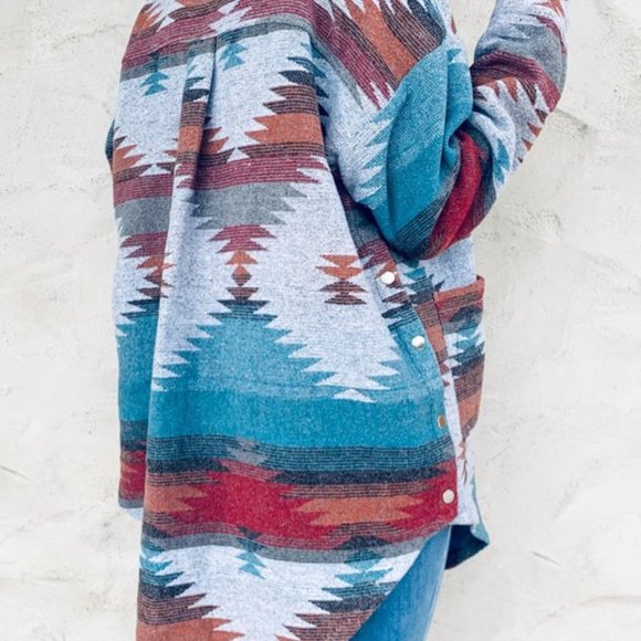 Amoli Printed Side Button Down Shirt Jacket - Picture 4 of 5